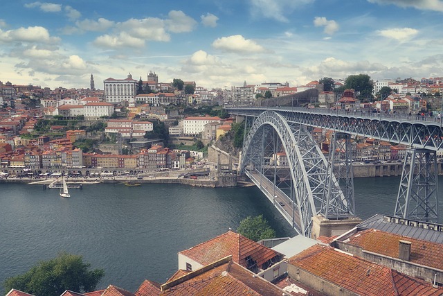 بانک مسکن در خیابان امام خمینی در تهران 6 بانک مسکن در خیابان امام خمینی در تهران