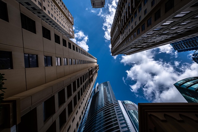 بانک آینده در میدان ونک در تهران 4 بانک آینده در میدان ونک در تهران