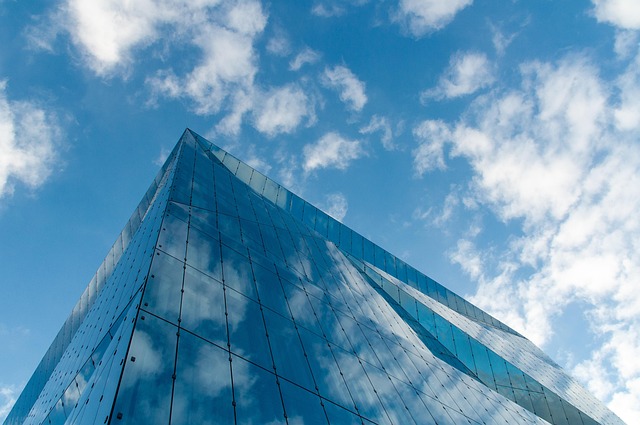 بانک مسکن در بلوار جنت آباد شمالی در تهران 3 بانک مسکن در بلوار جنت آباد شمالی در تهران