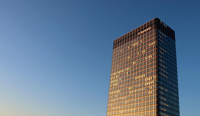 بانک مسکن در خیابان بهشتی در کرج 2 بانک مسکن در خیابان بهشتی در کرج