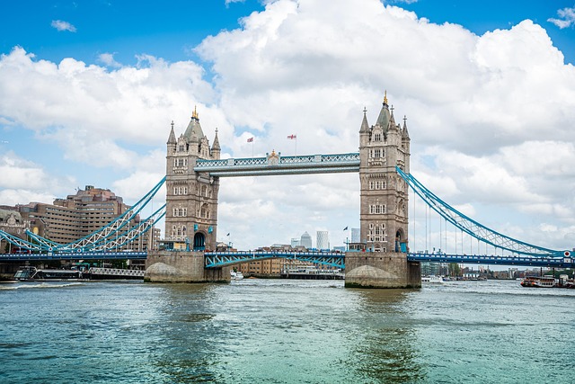 بانک مسکن در خیابان خدامی در تهران 6 بانک مسکن در خیابان خدامی در تهران