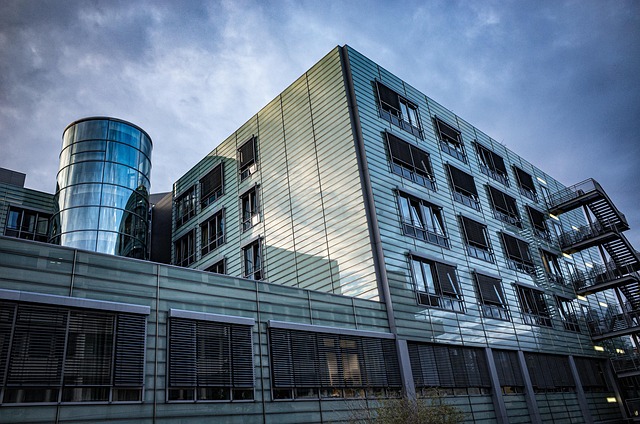 دفتر پیشخوان دولت در خیابان کاظمی در اصفهان 2 دفتر پیشخوان دولت در خیابان کاظمی در اصفهان