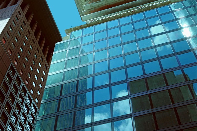 شهرداری منطقه 4 در بلوار طبرسی در مشهد 1 شهرداری منطقه 4 در بلوار طبرسی در مشهد