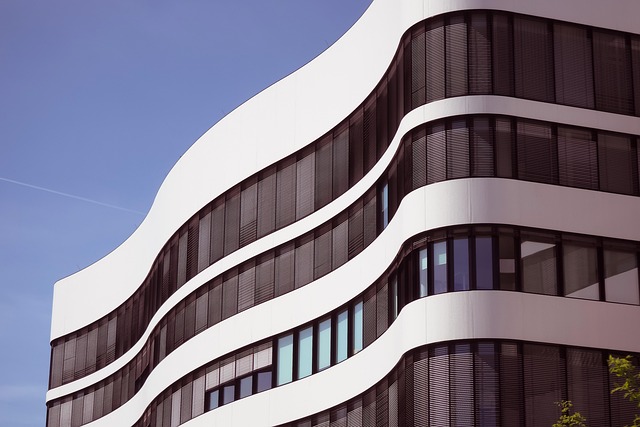 مرکز خرید وزرا در خیابان بهشتی در کرج