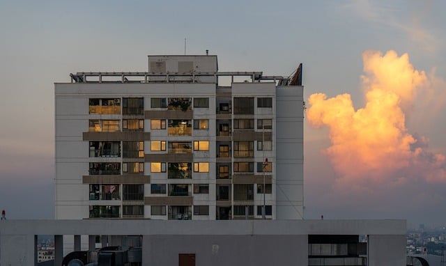 مکانیک سیار غرب تهران در بلوار دادمان در تهران