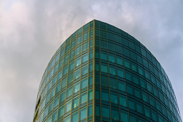 کارگزاری بورس در خیابان خیابان هفتم در خیابان وزرا در تهران