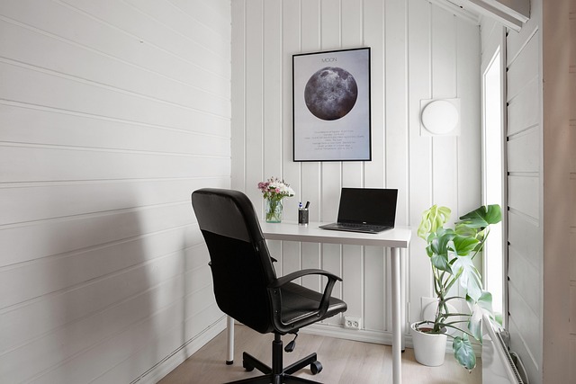 کارگزاری بورس در خیابان گاندی در تهران