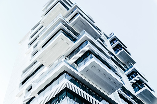 هتل ریتز در خیابان شهامتی در تهران