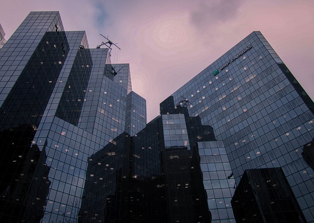 پاساژ اطلس در خیابان رجایی در اراک